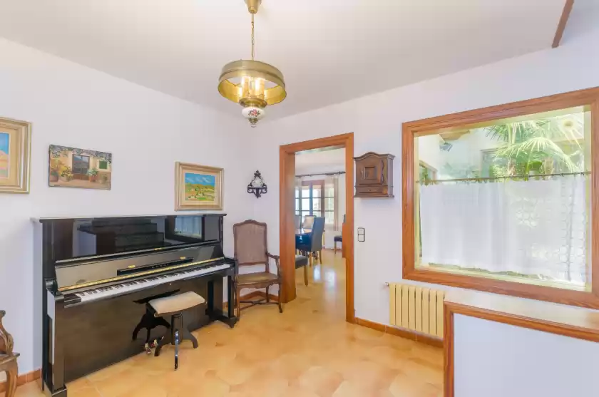 Holiday rentals in Can pere vell, Andratx