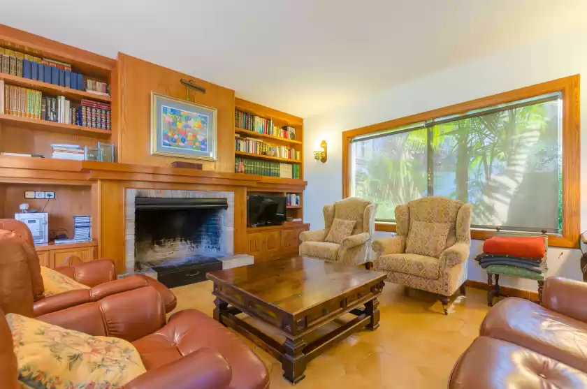 Holiday rentals in Can pere vell, Andratx