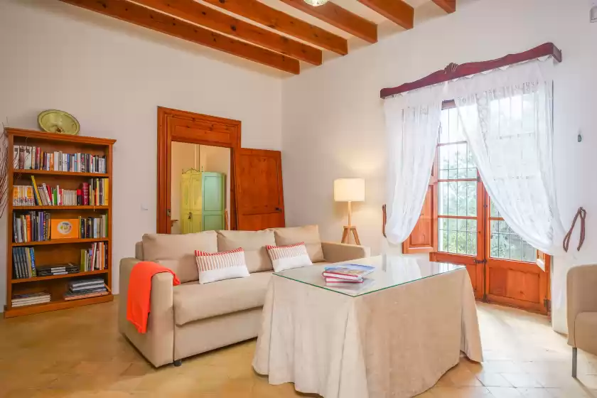 Holiday rentals in Cas pilot, Santa María del Camí