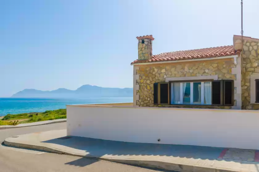 Holiday rentals in Porta de la mar, Son Serra de Marina
