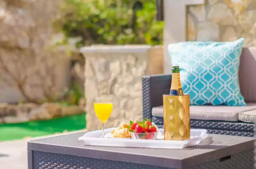 Holiday rentals in Porta de la mar, Son Serra de Marina