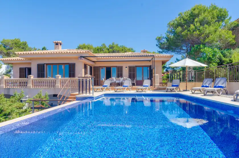 Alquiler vacacional en Ses penyes rotges, (antes sa penya trencada), Portopetro