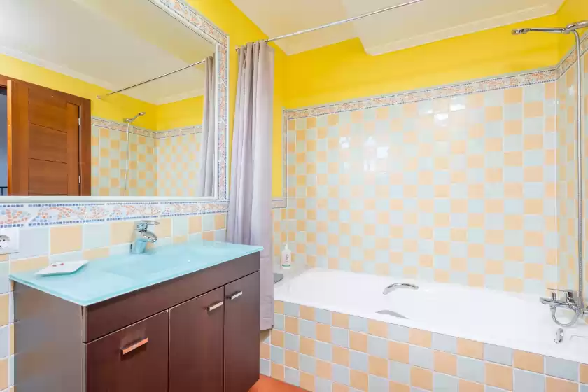 Holiday rentals in Turixant dalt, Mancor de la Vall