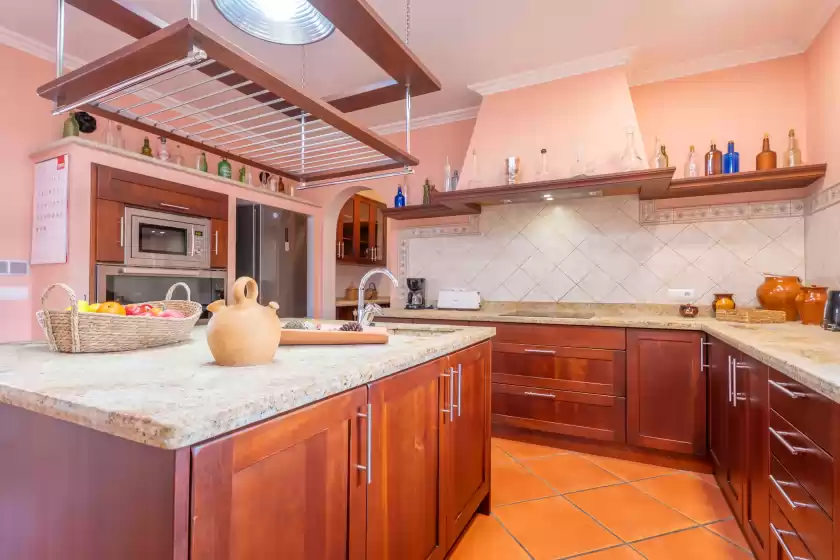 Holiday rentals in Turixant dalt, Mancor de la Vall