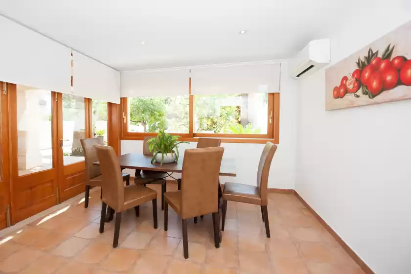 Holiday rentals in Woodhouse, Ariany