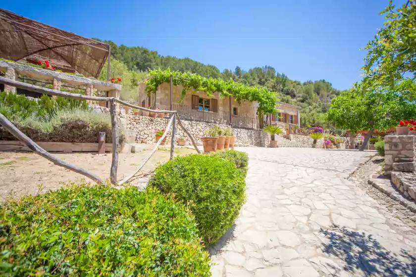 Holiday rentals in Es pont, Campanet