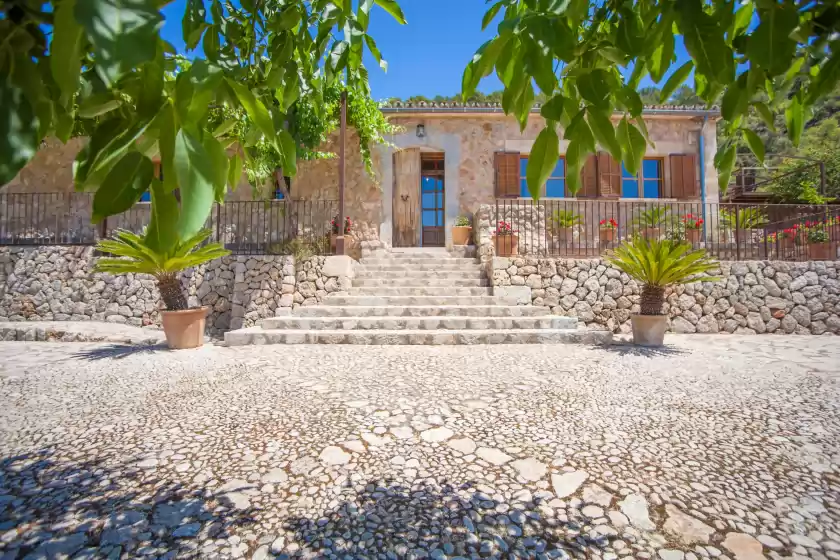 Holiday rentals in Es pont, Campanet