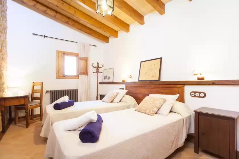 Holiday rentals in Es pont, Campanet
