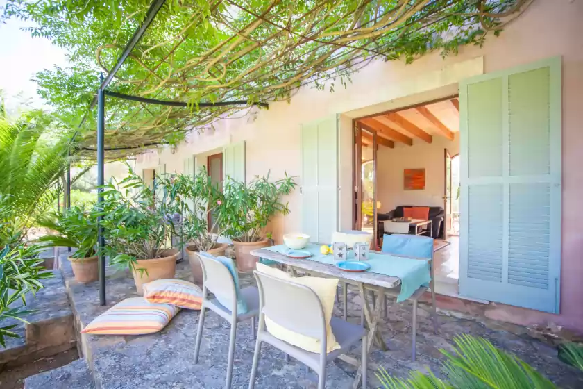 Holiday rentals in Can pina - eco arco -, Costitx