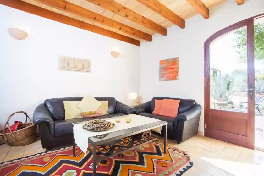 Holiday rentals in Can pina - eco arco -, Costitx