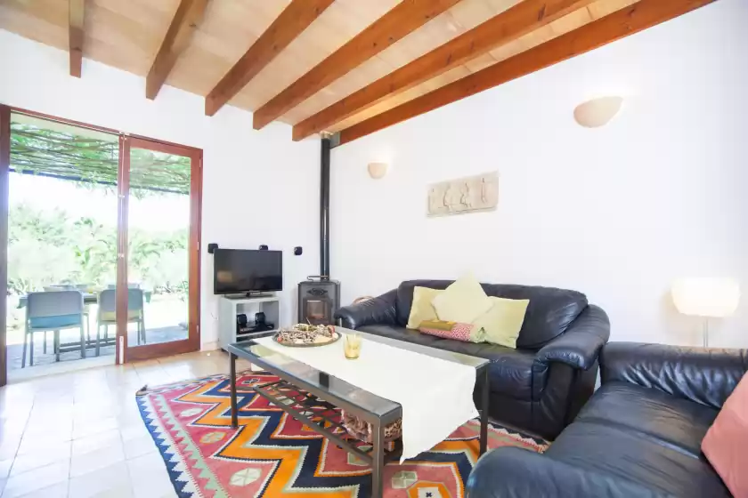 Holiday rentals in Can pina - eco arco -, Costitx