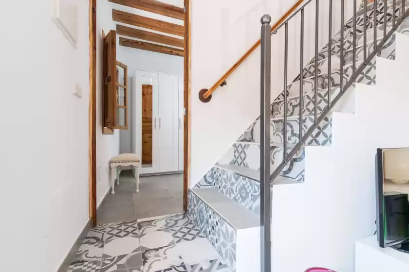 Holiday rentals in Can diana, Campanet