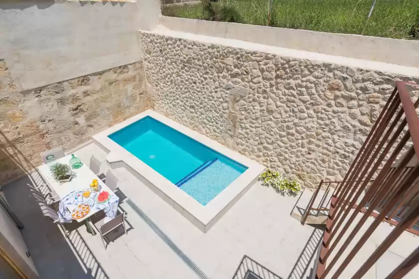 Holiday rentals in Can diana, Campanet