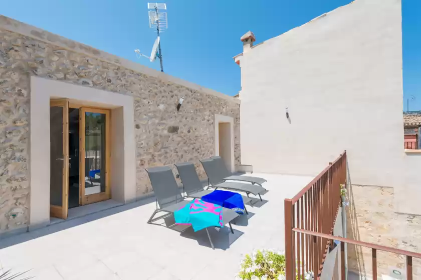 Holiday rentals in Can diana, Campanet