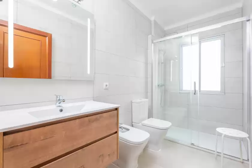 Holiday rentals in Golf, Alcanada