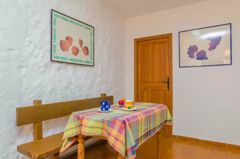 Holiday rentals in Can bolei, Sant Elm