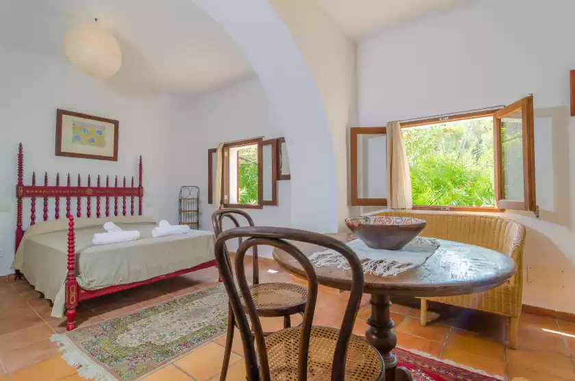 Holiday rentals in Can bolei, Sant Elm