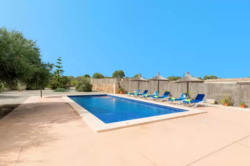 Holiday rentals in Sa punta (sa punta bertumins), ses Salines