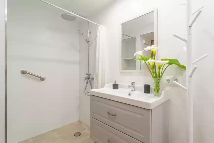 Holiday rentals in Sa punta (sa punta bertumins), ses Salines