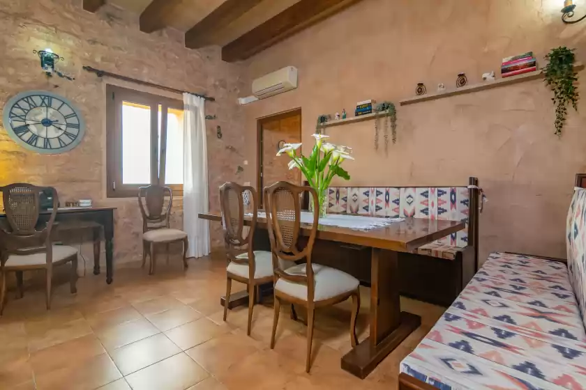 Holiday rentals in Sa punta (sa punta bertumins), ses Salines