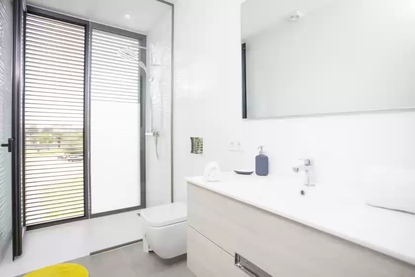 Holiday rentals in S'aigua 5, s'Illot