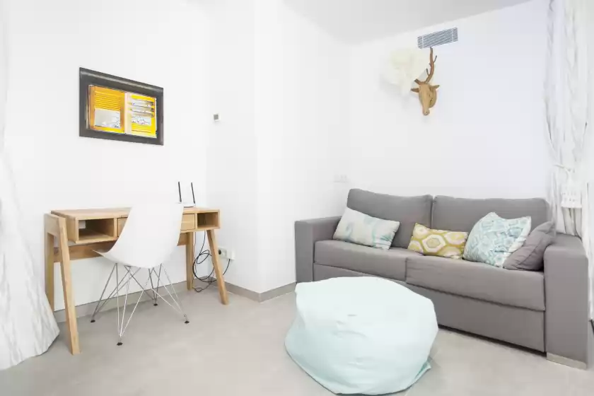 Holiday rentals in S'aigua 5, s'Illot