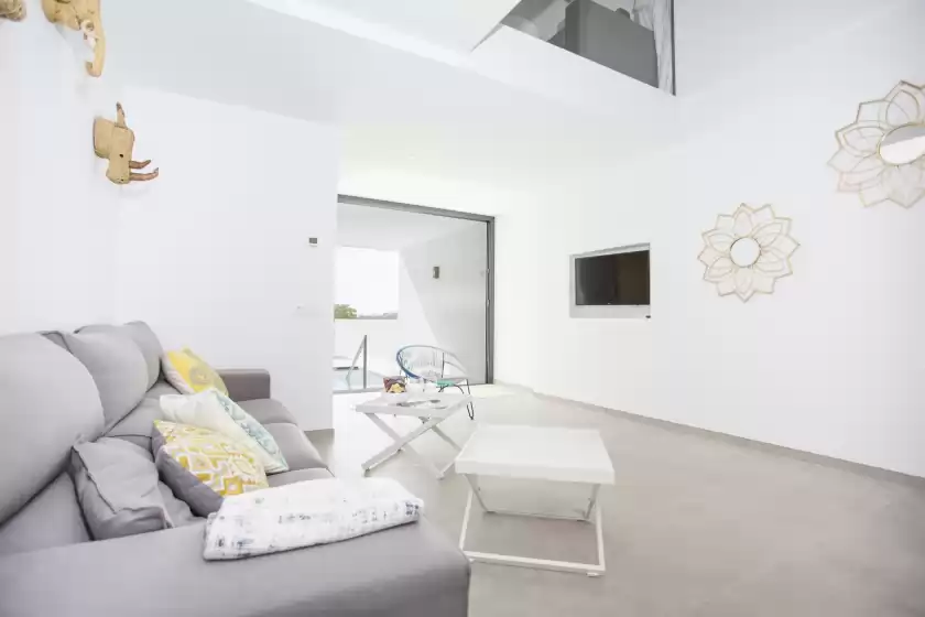 Holiday rentals in S'aigua 5, s'Illot