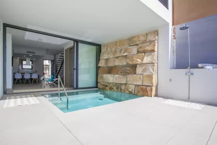 Holiday rentals in S'aigua 5, s'Illot