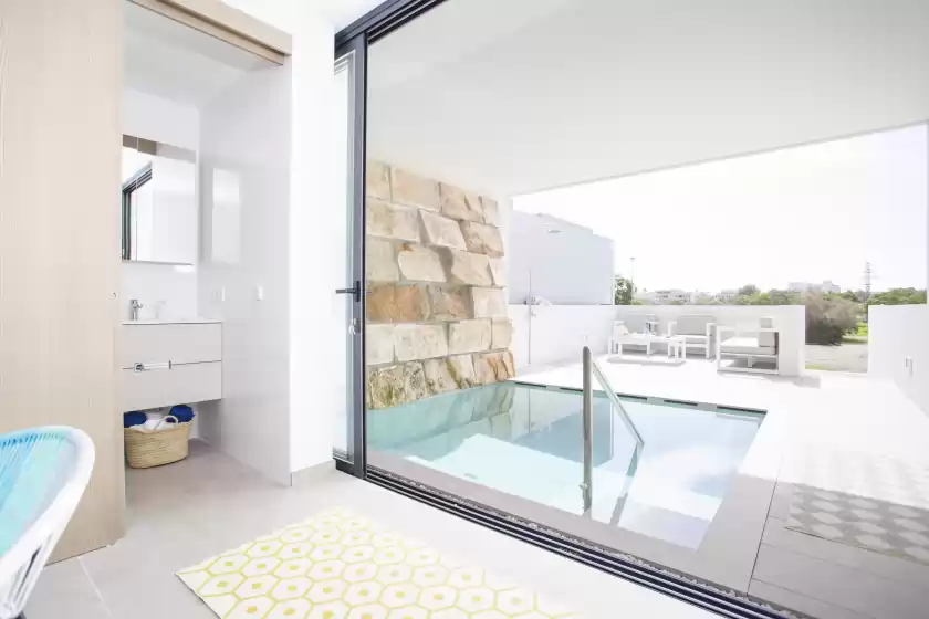 Holiday rentals in S'aigua 5, s'Illot