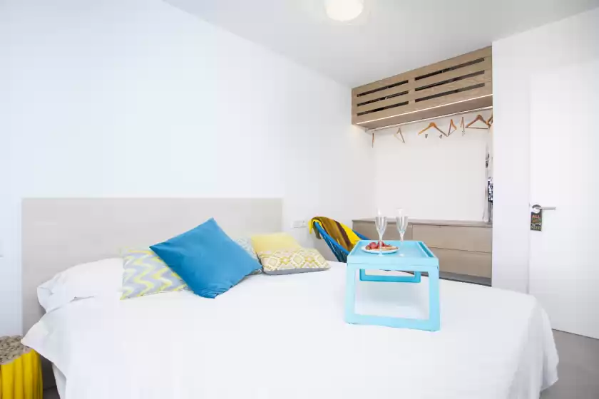 Holiday rentals in S'aigua 5, s'Illot