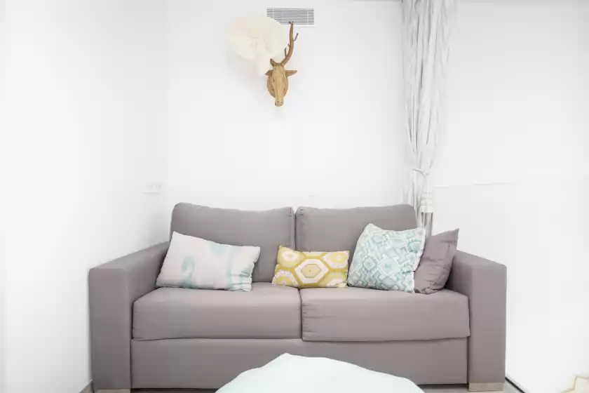 Holiday rentals in S'aigua 5, s'Illot