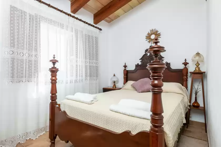 Holiday rentals in Es pujols, Campanet