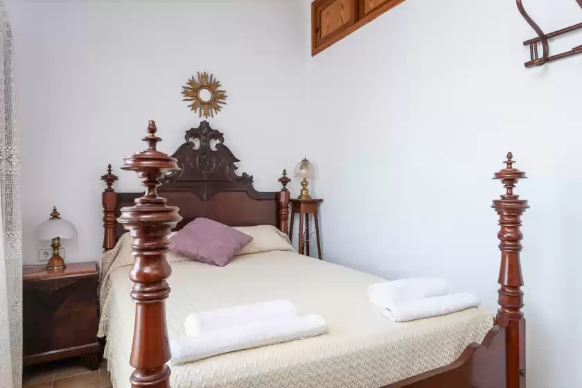 Holiday rentals in Es pujols, Campanet