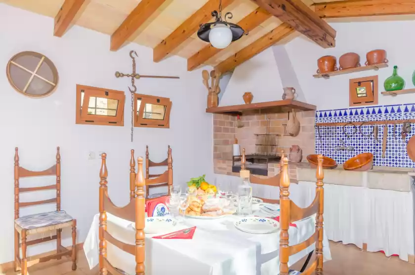 Holiday rentals in Es pujols, Campanet