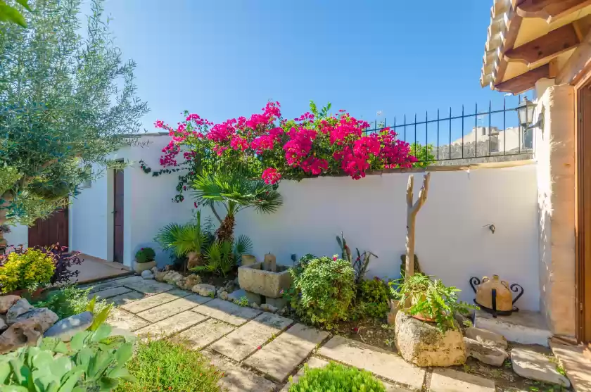 Holiday rentals in Es pujols, Campanet