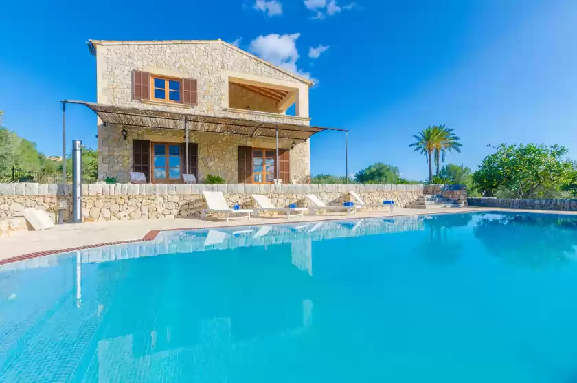 Holiday rentals in Ca na ramona, Son Carrió