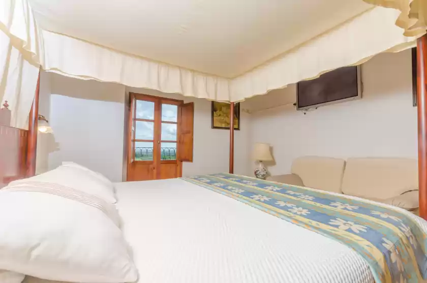 Holiday rentals in Ca na ramona, Son Carrió