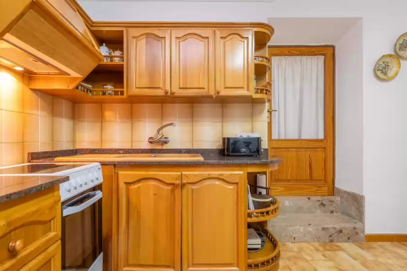 Holiday rentals in Can salvador, Moscari