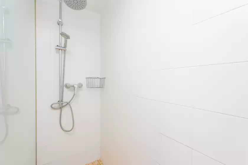 Holiday rentals in Can salvador, Moscari