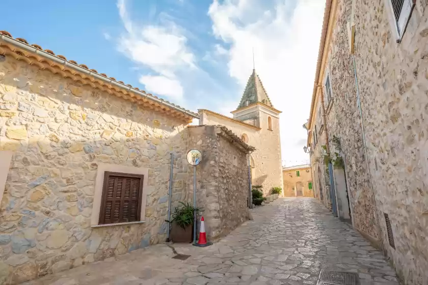 Holiday rentals in Can salvador, Moscari