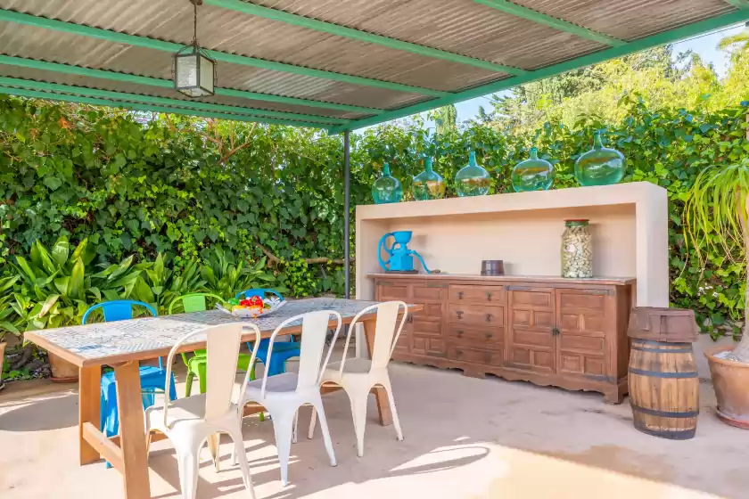 Holiday rentals in Can salvador, Moscari