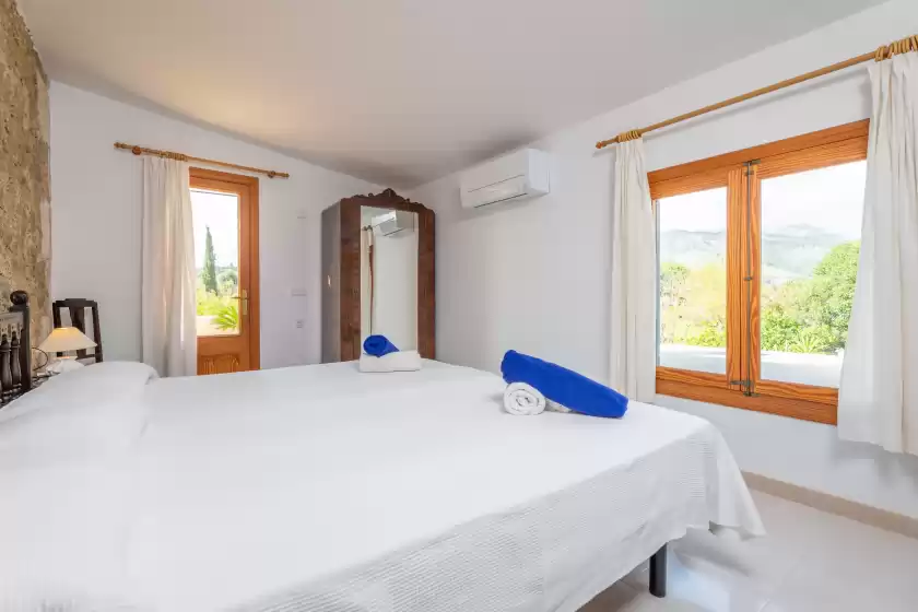 Holiday rentals in Can salvador, Moscari