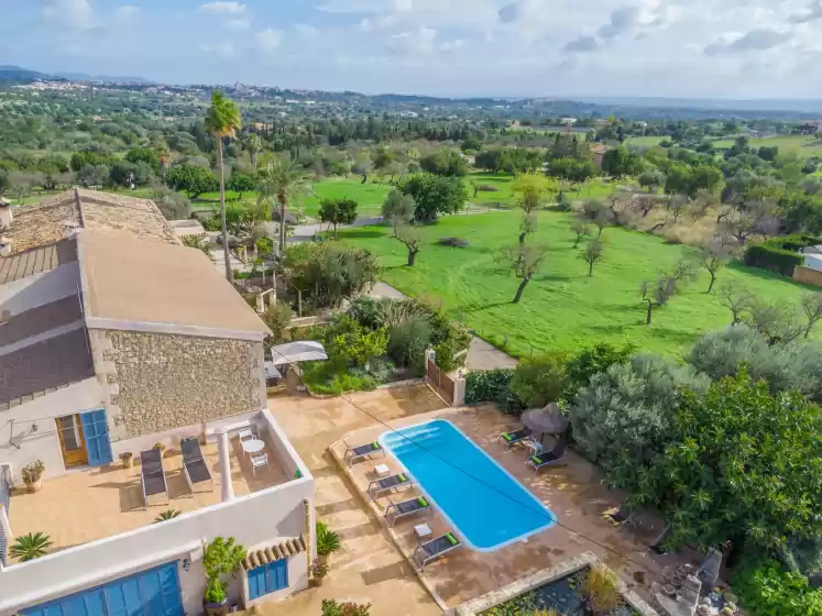 Holiday rentals in Can salvador, Moscari