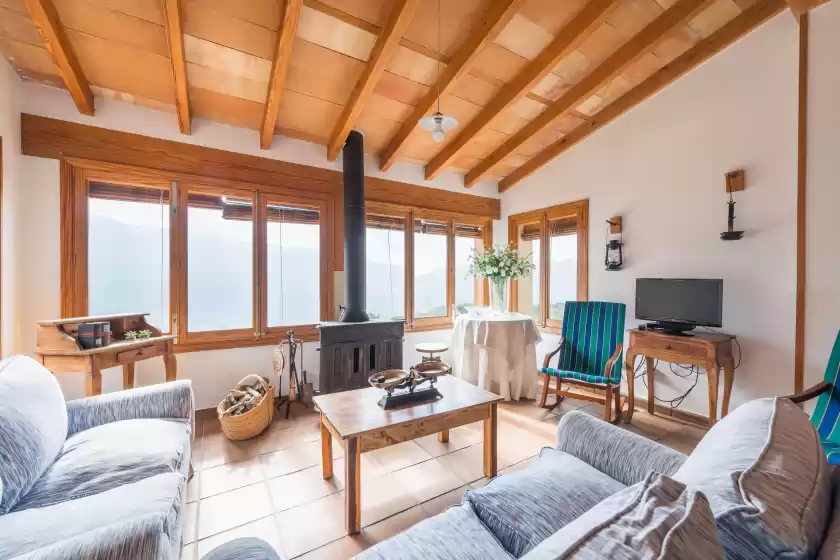 Holiday rentals in S'olivaret (fornalutx), Fornalutx