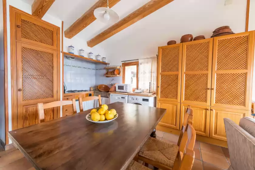 Holiday rentals in S'olivaret (fornalutx), Fornalutx