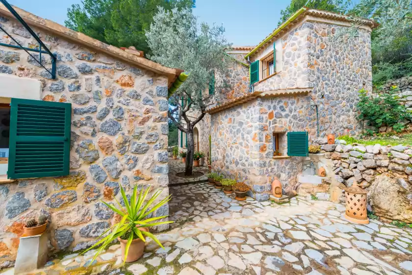 Holiday rentals in S'olivaret (fornalutx), Fornalutx