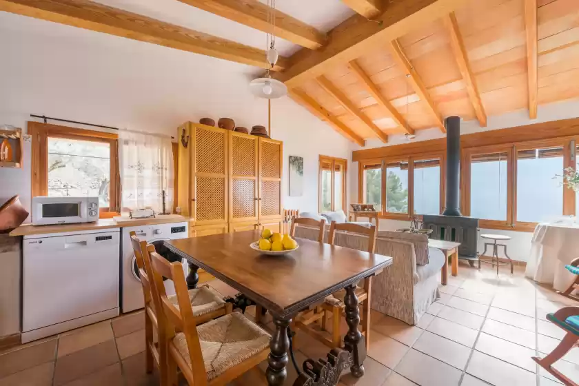 Holiday rentals in S'olivaret (fornalutx), Fornalutx