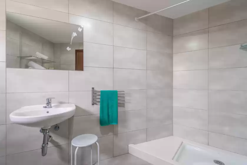 Holiday rentals in Casa holganza, Maria de la Salut