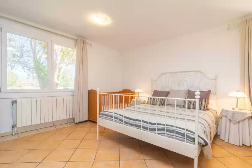 Holiday rentals in Sa punta, Son Carrió