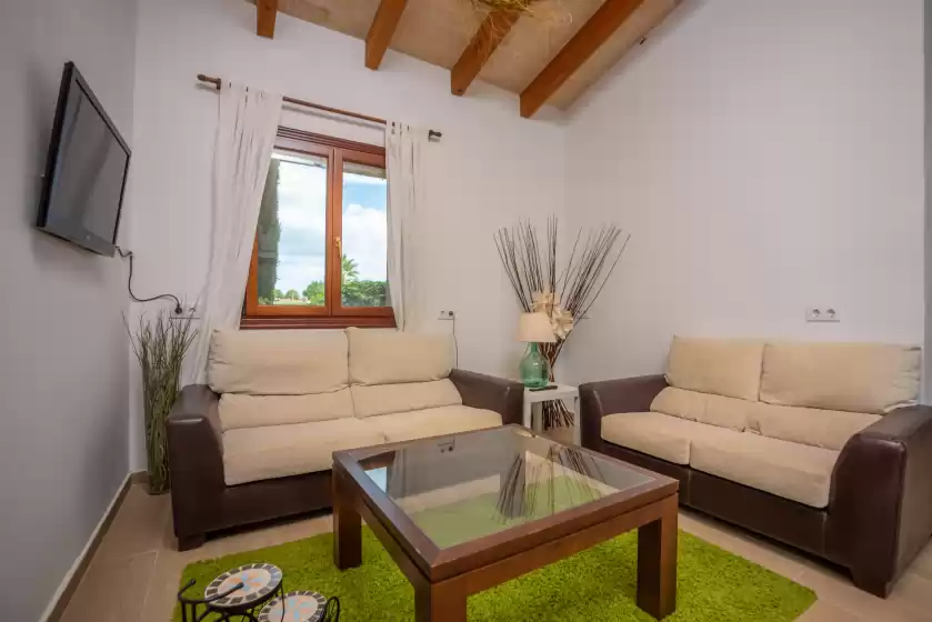 Holiday rentals in Sa punta, Son Carrió